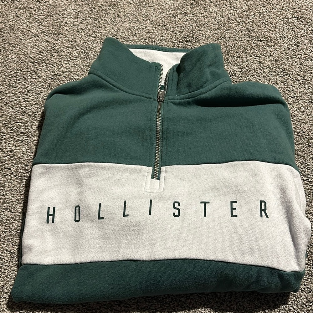 Hollister Quarter Zip